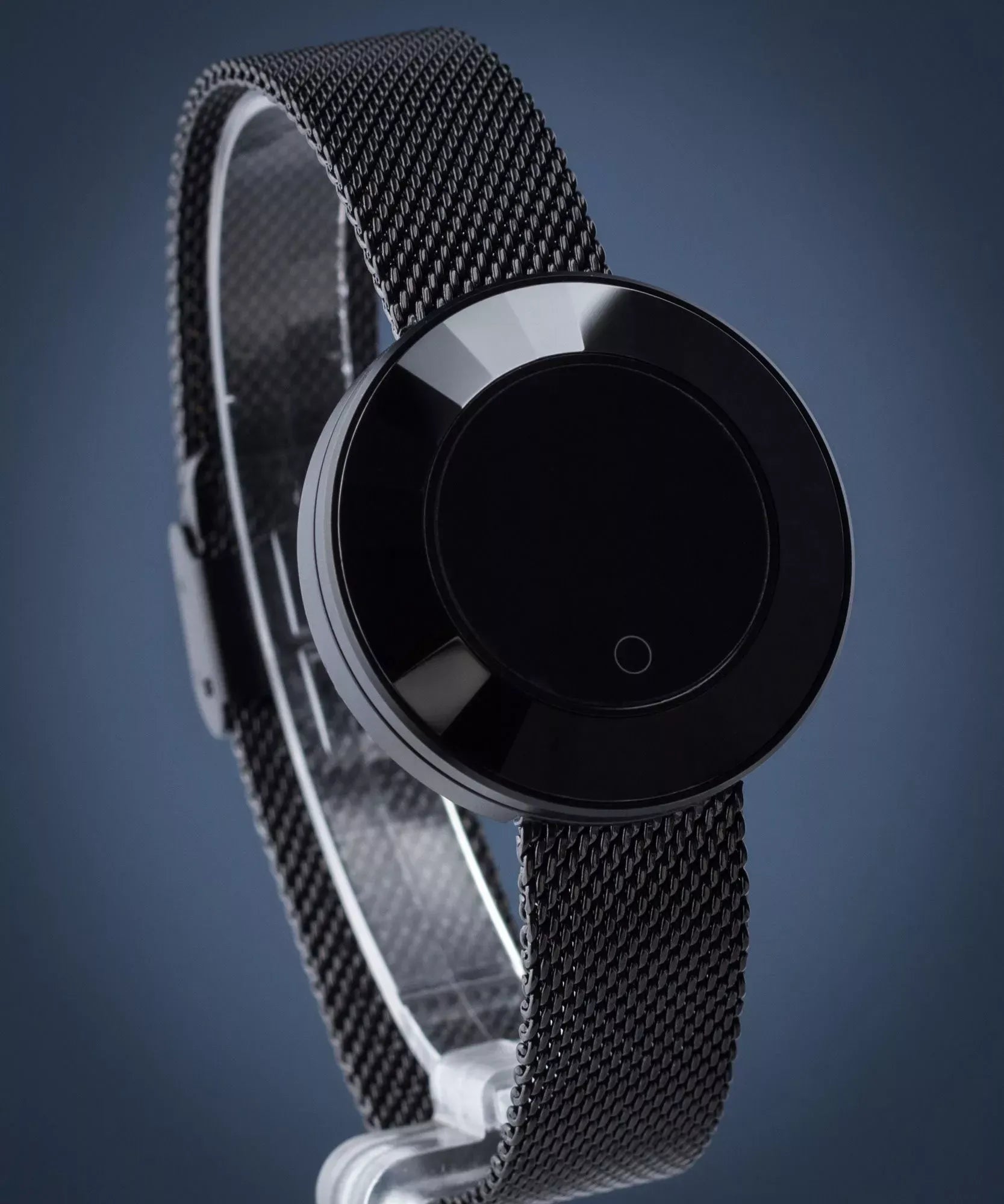 Ladies Smart Watch with Mesh Strap – Stylish Digital - Product Image 5